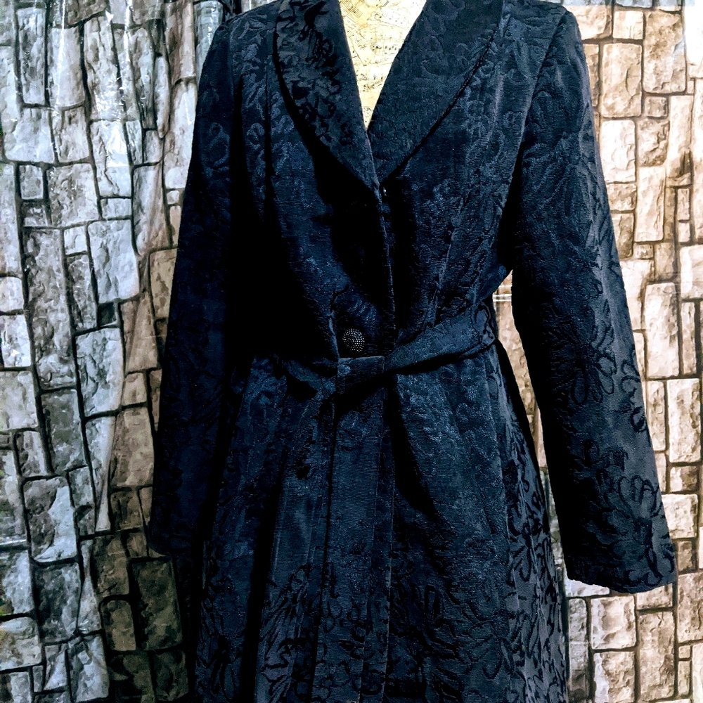 Ladies "Susan Graver" jacket